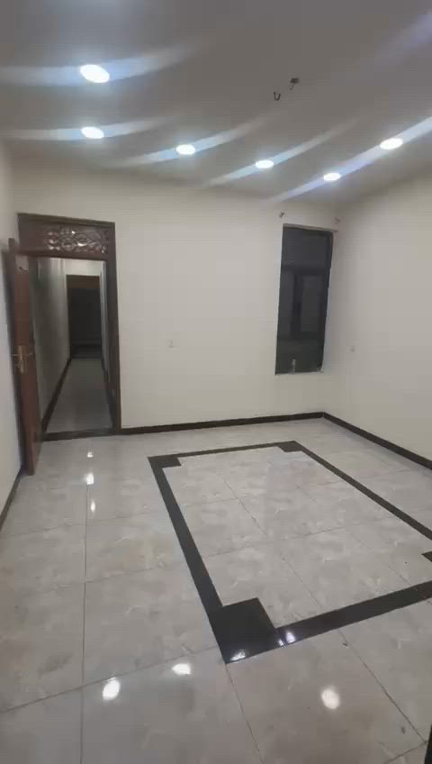 الموقع الحي العربي
700الف

رقم*********** 
الواجهة العقارية
