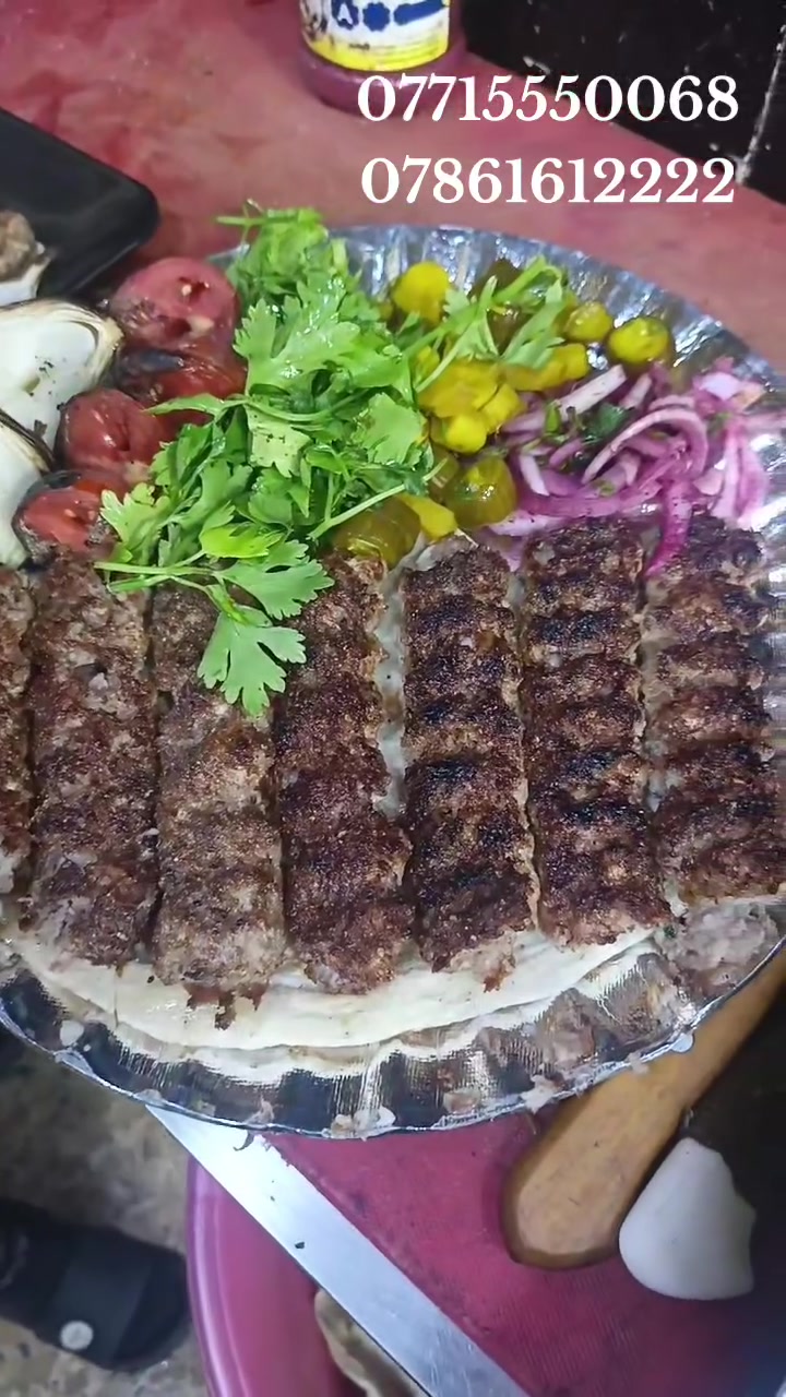 السلام عليكم
مشويات الغدير 
كباب لحم 20000
كباب دجاج تكه دجاج 14000
تكه لحم حبل ضهر 30000
العنوان البياع اشاره البياع لحوم ومطعم الغدير 
مقابل إعدادية أبو موسى العامري 
***********
***********
***********
