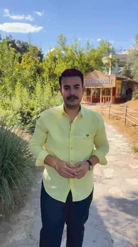 سواها.     ابن.    عكبايه 
بلاش يا بلاش 
بمناسبه وقف إطلاق النار 
انتباه 🌟 اجعل رحلتك استثنائية بباصات vip
على بركة الله 
تنطلق  حملة ابن عكبايه 
يوم.      7/1
13محرم الحرام
قم ..مشهد.  ..نيشابور  175لف . 

عرض للعوائل الاعداد الكبيرة  10 نفرات... النفر  (11) مجاني على حساب الحمله
للعوائل المتعففه سعر خاص ( عرض خاص لفتره محدوده).          

(قم المقدسة -مشهد-شلالات كاشان) السعر 175الف
ثلاث وجبات طعام في مشهد 
ثلاث وجبات طعام في مشهد 
ثلاث وجبات طعام في قم 
ثلاث وجبات طعام في قم 

🔴 إذا أرضيناك فتحدّث عنا، وإذا لم نرضِك فتحدّث إلينا🔴
🔥 حافظ على عائلتك في المكان الصح 🔥
___________________________________
________________________________________
🛑 البرنامج ا
قم المقدسة + مشهد المقدسة⏱ 11 يوم
🕌 قم المقدسة: 3 ليالي
🕌 مشهد المقدسة: 3 ليالي
(مع ثلاث وجبات طعام)
🛣 ليالي الطريق: 4 ليالي
➡️ المجموع: 10 ليالي / 11 يوم
________________________________________
🔥 برنامج الرحلة 🔥
فنادقنا في قم 
نور المهدي شقائق  اردهال
---------------------
فنادقنا في مشهد شارع أمام رضا 5
ارش وفورزانا
--------------
🛑 قم المقدسة
السيدة معصومة (ع) 
جامع جمكران
الأربعين علوي وعلويه
بيت النور
رحله اختياريه بستان علوي
________________________________________
🛑 مشهد المقدسة
مرقد الإمام الرضا (ع)
نيشابور (قدم الإمام الرضا ع)
ياسر وناصر – جبل النور
كوهسنجي – باغ مشهد 
_____________________________________
________________________________________
👶 الأطفال أقل من 5 سنوات مجانًا
(بدون مقعد وبدون سرير)
✅ البرنامج يشمل:
1️⃣ الذهاب والعودة من مقر الشركة إلى مقر الشركة
🚌 باصات سياحيه داخل إيران
2️⃣ جولات سياحية ودينية 🏝
3️⃣ فنادق مميزة وقريبة من الحرم والأضرحة الشريفة 🏩
4️⃣ مترجم للأمور الطبية والعلاجية مجانًا
5️⃣ ثلاث وجبات طعام في مشهد وقم
  6 ثلاث وجبات طعام في قم 

_________________________________________
🕛 ملاحظة:
استلام الغرف الساعة 12 ظهرًا
تسليم الغرف الساعة 12 ظهرًا
🛏 التسكين: ثلاثي – رباعي – خماسي
غرفة مزدوجة: 50 ألف (شاملة الرحلة)
غرفة سنكل: 100 ألف
❗ للحجز والاستفسار ❗
📍 المقر الرئيسي:
من الكوت للكوت 
من الحي للحي 
*********** واتس اب 
*********** واتس اب
