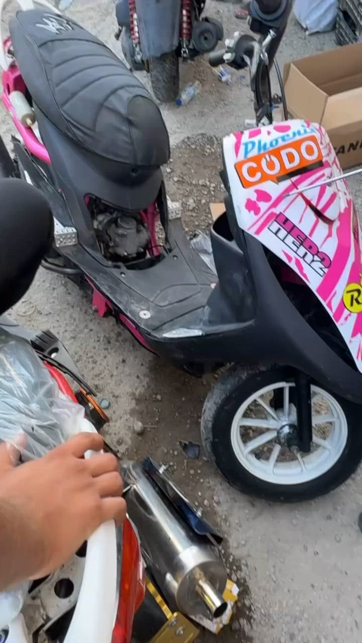 ❗️الدراجه متعوب عليهه مو شراي اعبر المنشور دراجه مناقصه شي نكره سلف بكل وقت دراجه شوفت عينكم بوشه 55 جاهزه من كلشي شلعه معدل شكد الكاع    شاصي لون وردي صبغ حراري🩷 
دراجه بيهه تزويد نواعم سعر الدراجه ب  500( بيهه مجال للشراي ) مو شراي لاتراسل مكاني بغداد بياع تقاطع درويش *********** متواجد وتساب و ماسنجر
