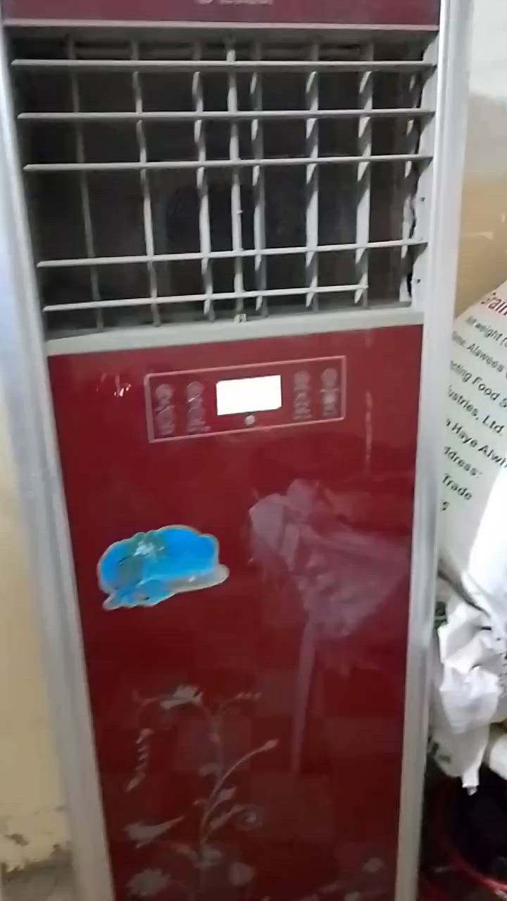 متاح كوفيرا عمودي شغال سرعة وحده سعر 25الف من الاخير 
موصل الايمن نبي شيت 
***********
***********
