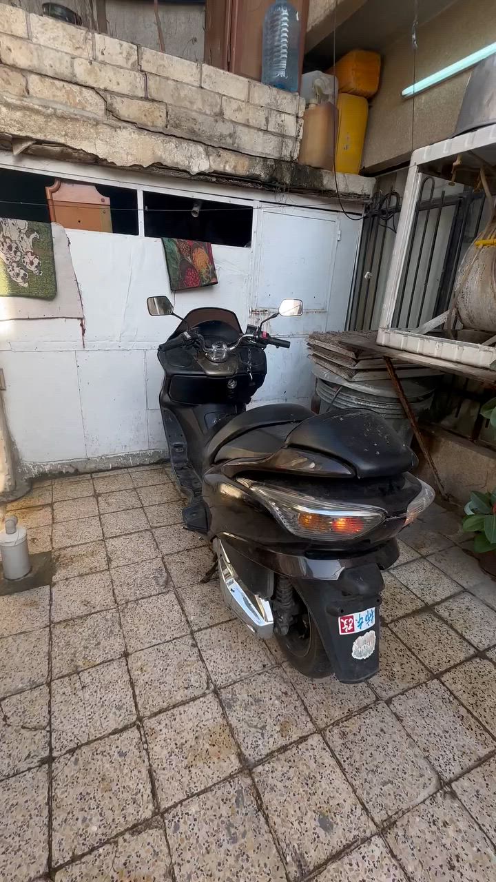 فورزه 08 دراجه الحمدلله كملت و مناقصها اي شي بعد دراجه تعال افحص برغي مينقص مفتوح محرك مبدل رنكات فقط و الباقي افحص جيب وياك فيتر دراجه كلش مرتبه مكاني موصل حي سومر *********** واتساب و فيس متواجد سعرها  600 يرهم مراوس شحن حسب القناعه
