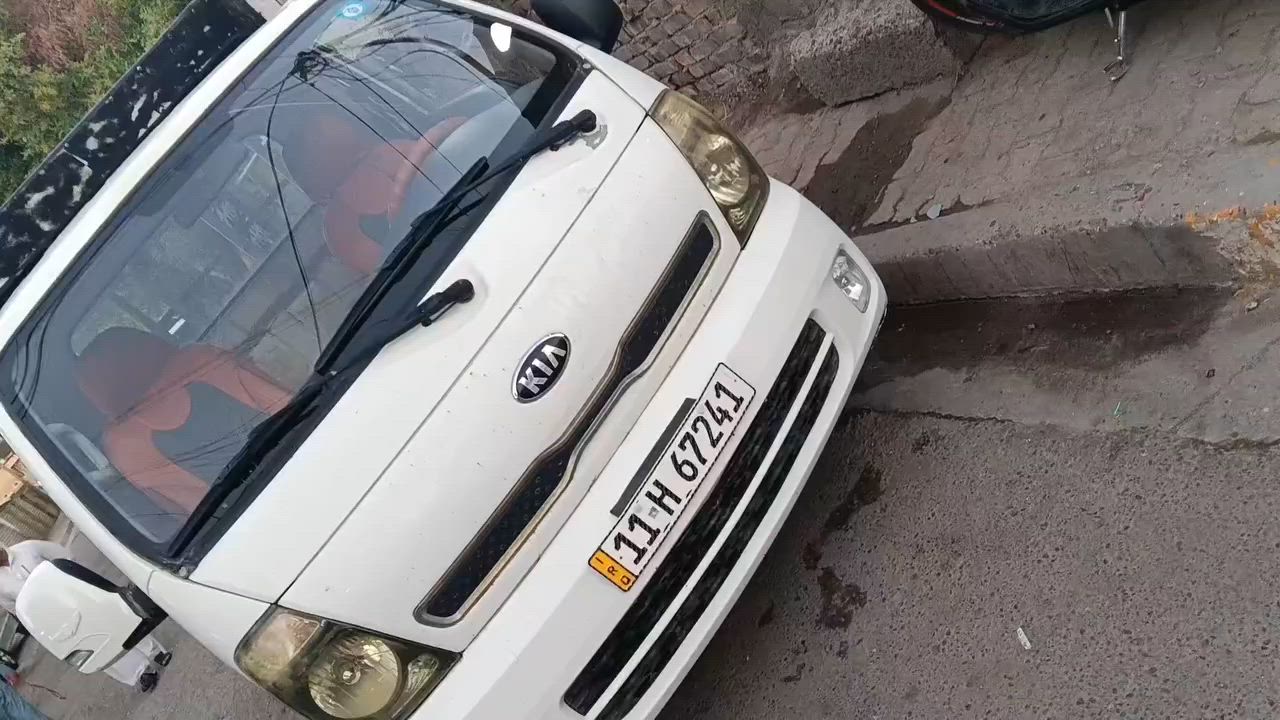 السلام عليكم كيا حمل موديل 2019 رقم بغداد الجديد سنويه لل 29 باسمي
السياره مو مكفوله بيهه ضربه كير مكينه خير من رب العالمين  كدامك فديو وصور وسونار  مكان السيارة بغداد الدورة 
السعر 95 وبيهه مجال بسيط 
***********

