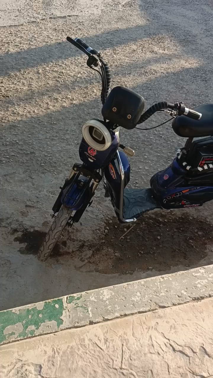 شحن بايدر بي ٤ نمر اخو جديد بطارياته فول سعره170وبي مجال قليل ***********
