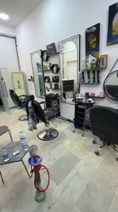 بيع اغراض محل حلاقه جديده كل الاغراض الموجوده بلفديو للبيع  كراسي 2 مرايات 3 بيهن لد شمسي وابيض كرسي دوار لوحات تخم مستلزمات حلاقه ما عدا السبلت عاطل وتابع لبو المحل تريد تأجر المحل عادي بس اني ابيعلك غراض محل
للاستفسار/***********
بيع اغراض محل حلاقه جديده كل الاغراض الموجوده بلفديو للبيع  كراسي 2 مرايات 3 بيهن لد شمسي وابيض كرسي دوار لوحات تخم مستلزمات حلاقه ما عدا السبلت عاطل وتابع لبو المحل تريد تأجر المحل عادي بس اني ابيعلك غراض محل
