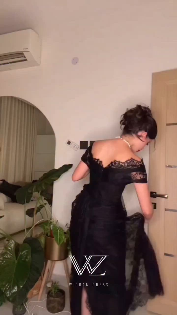 فستاني من اسرى ستور ماخذته ب١٠٠ ابيعه بنص السعر قفل لبسه وحدة نضيف جدا


**إذا كنت صاحب هذا الإعلان وتريد حذفه لأي سبب، رجاءا أرسل رسالة إلى الدعم الفني**
