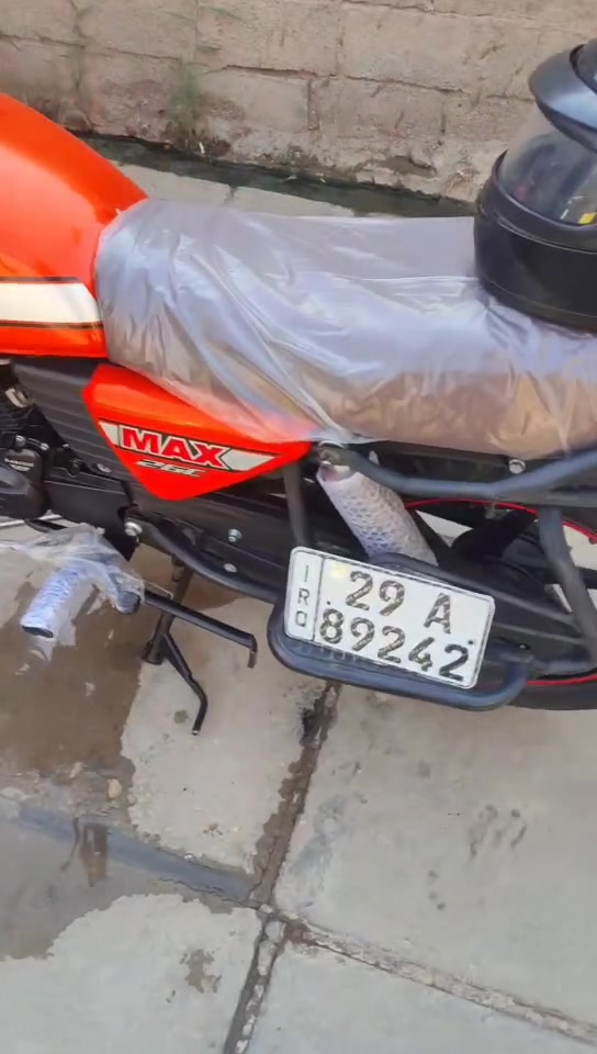 سلام عليكم دراجه لبيع مديل 23طالعه ب24رقم وسنويه مكفوله كفاله عامه ويل 17سعر 2وميه وبيه مجال ما متواجد ع فيس اتصل ع رقم***********
