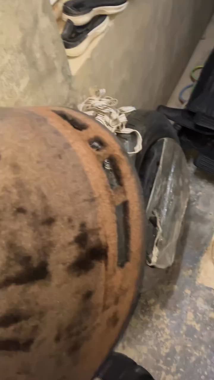 أبيع شلع وياهن هدية 🎁 كفر مال بصمة اصلي مكاني بغداد الدورة ***********  أبيع شلع رجاء لا تكلي بس اسبير لو بس فرشة دشبول ابيعهن شلع فقط
