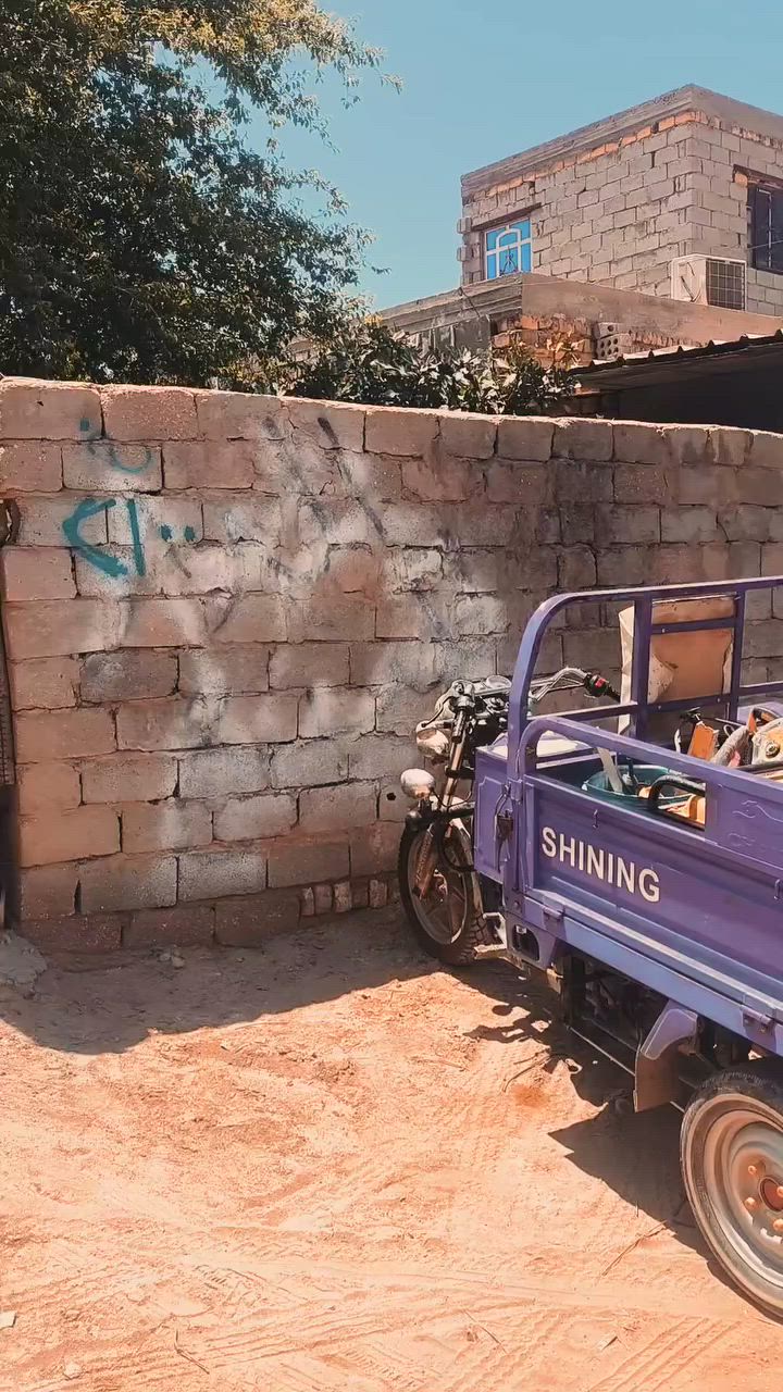 للبيع اصلاح زراعي مفوض بلتطويب معامله كامله باقي على التطويب وبي خط مولد سيح فول مفتوح للتفاصيل أكثر الاتصال *********** حله أبي غرق حي البتول مساحة البيت 300م
