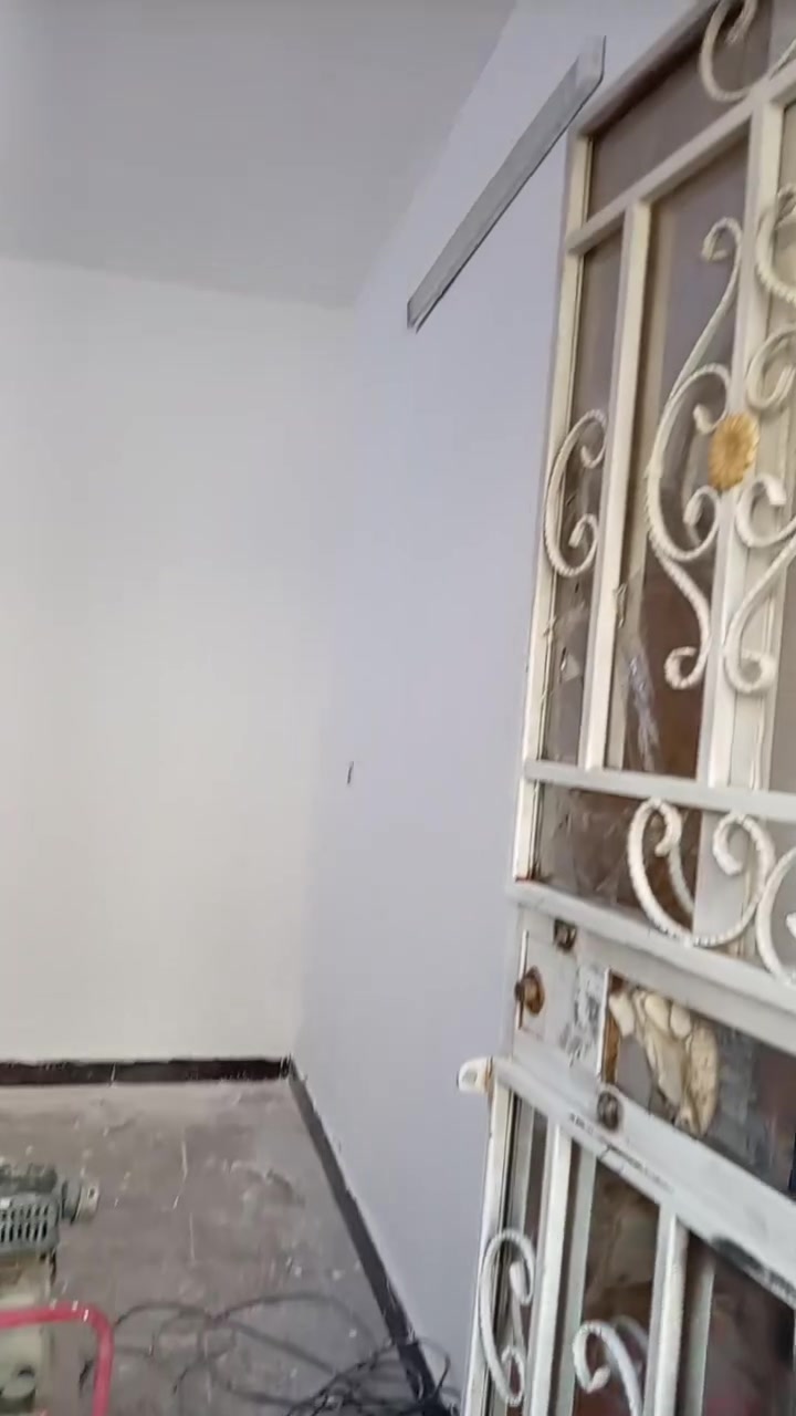 مشتمل للايجار يحتوي ع صاله مطبخ خدمات ٣ غرف نوم  الموقع الكم شارع عريض
الإيجار ٦٥٠ الف
المشتمل حاليا ديصبغون بي 
مكتب قصي للعقار ***********
