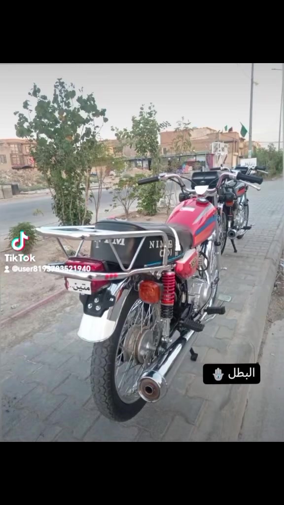 سلام عليكم نامه 3 أحرف الاصليه موديل 26 وراق سكنر صار لها 25 يوم من طالعه اول تبديل الدهن سعرها 825وبيه مجال  رقمي *********** مكاني كوت الفلاحيه
