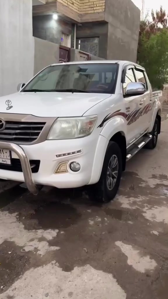 السلام عليكم 
للبيع فلاونزا 2014 فور ويل سيد نهرو
رقم واسط تحويل مباشر
شاشه وكامره  
مكينه كير صدر حداديه تبريد كله كفاله 
سياره جديده كلش وسونارها بيها وكلشي موضح 
وسعرها هم حلو الشراي يتصل 
***********
