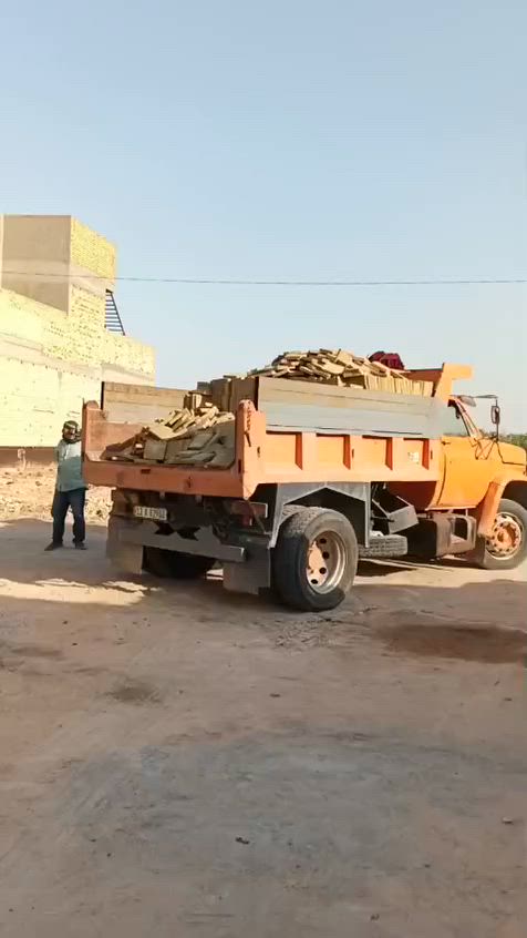 قلاب امريكي محرك وكيرواكسن ابردين سياره جاهزة رقم بغداد انكليزي سنويه27رقم ***********سعر55
