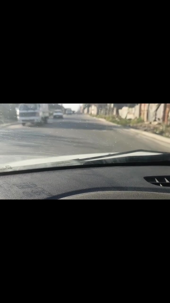 قطعة أرض ٢٠٠ متر بالدوانم شارع الجامع الاخضر السعر ٢٠٠ متر ٨٠ وبيهه مجال رقم الهاتف ***********
