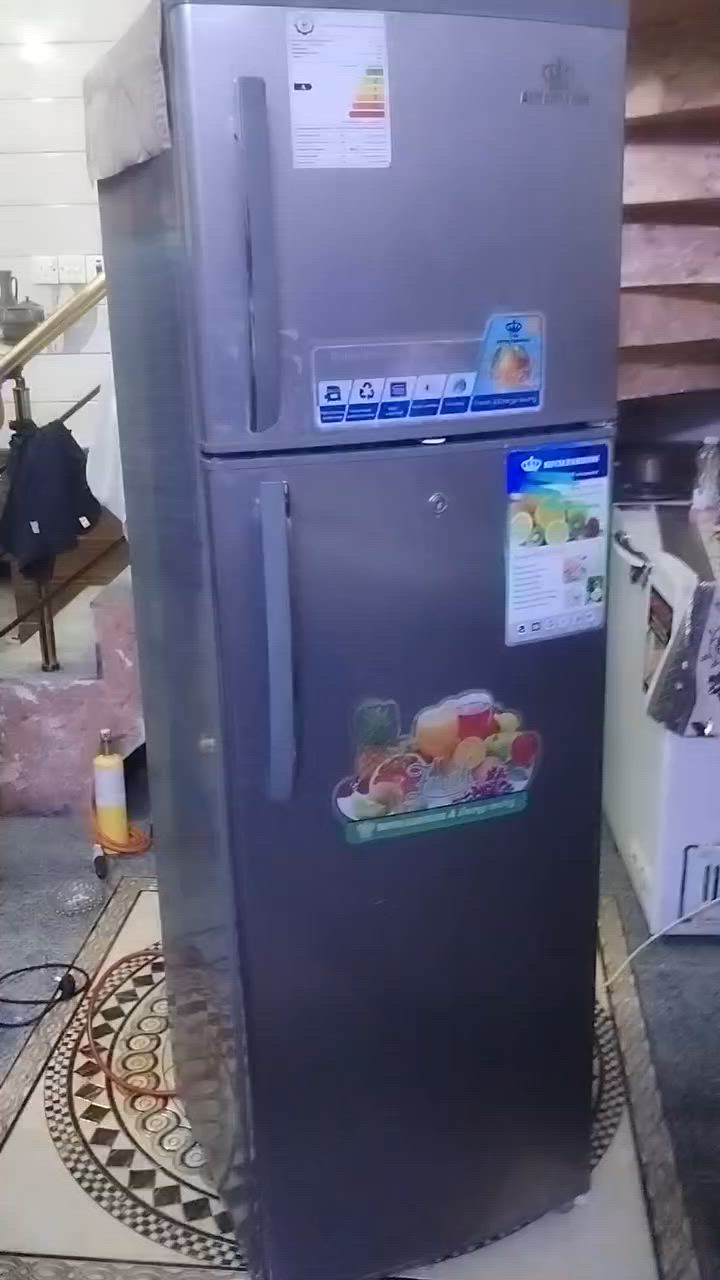 السلام عليكم تم صيانه ثلاجة تبديل فريزر أثناء التنضيف
انزرف وتم التنضيف والشحن بالكامل عمل موقعي بغداد سبع ابكار
يوم 2026 /21/6


**إذا كنت صاحب هذا الإعلان وتريد حذفه لأي سبب، رجاءا أرسل رسالة إلى الدعم الفني**