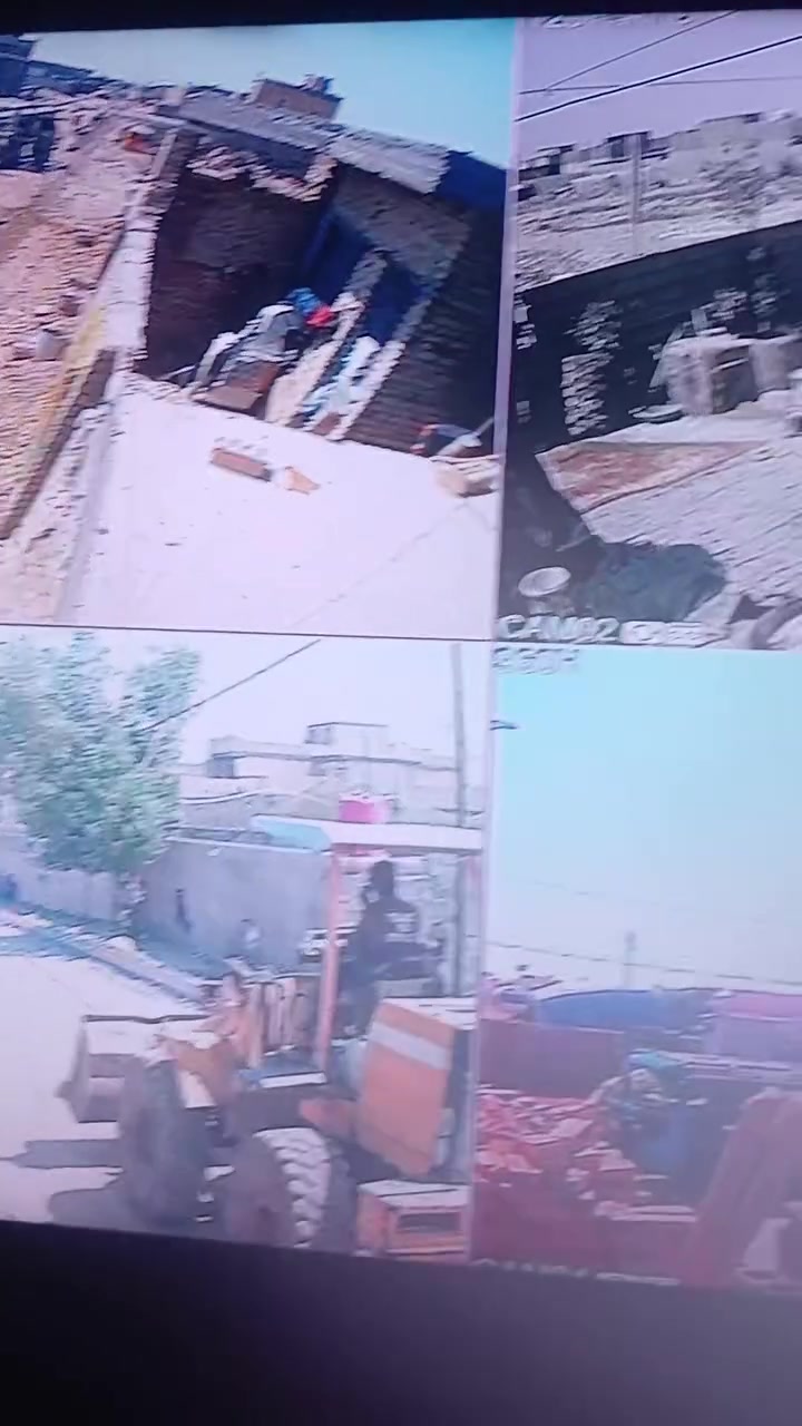 بغداد مدينة الصدر الحميديه القريه بالفرع مال العماره الجديده سند ٢٥
***********
