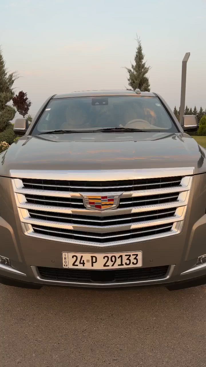 كاديلاك سكاليد موديل2019خليجي وكاله منصور مغلفه كامل بيبي ايف سياره فول موصفات واحد علا واحد جديده ماشيه80الف كيلومتر  عنوان سليمانيه السعر380بيها مجال***********
