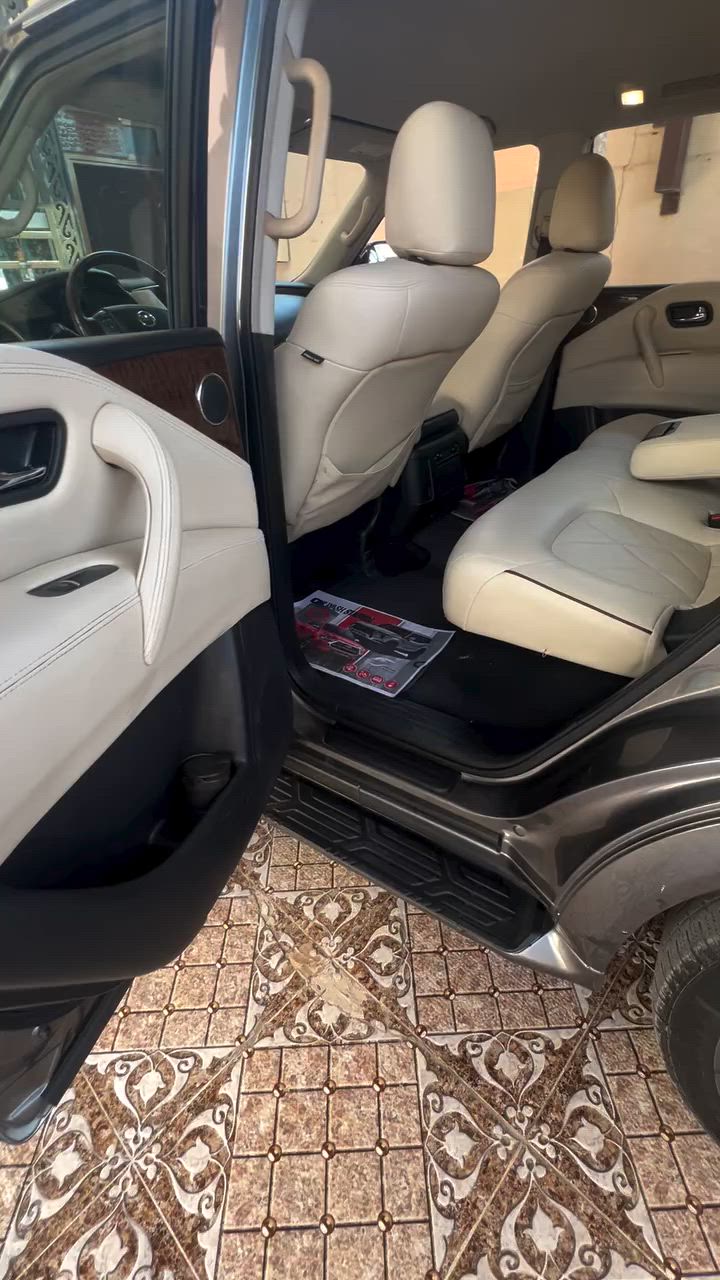 نيسان ارماده موديل2019
بلاتينيوم اعلى فئه مواصفات 
محركV8سلندر
الضرر قطعتين  
- كامرات محيطيه

السياره ما ماشيه هوايه(67) 
 بصمه تشغيل وابواب 
 حساسات امامي خلفي ٣٦٠ درجه
- تبريد منفصل الامامي عن الخلفي  

-لايتات زينون اوتو
صندوق كهرباء  
بصمه تشغيل
بصمه ابواب
قبضه ابواب نيكل
كشنات كهرباء
مانع انزلاق
مانع تصادم
ثلاجه 

مكان السياره كركوك (الحويجه)
السعر  230 وبيها مجال
***********
