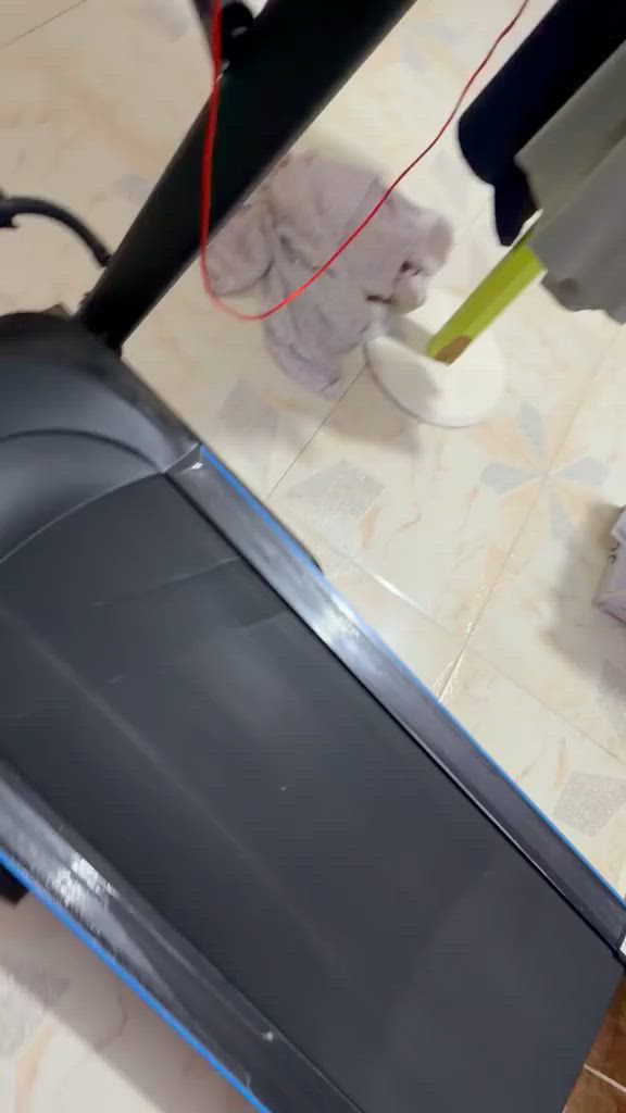 جهاز ركض للبيع بعدة نظيف ما مستعمل للاستفسار التواصل على هذا الرقم
***********
مكان الرمادي
