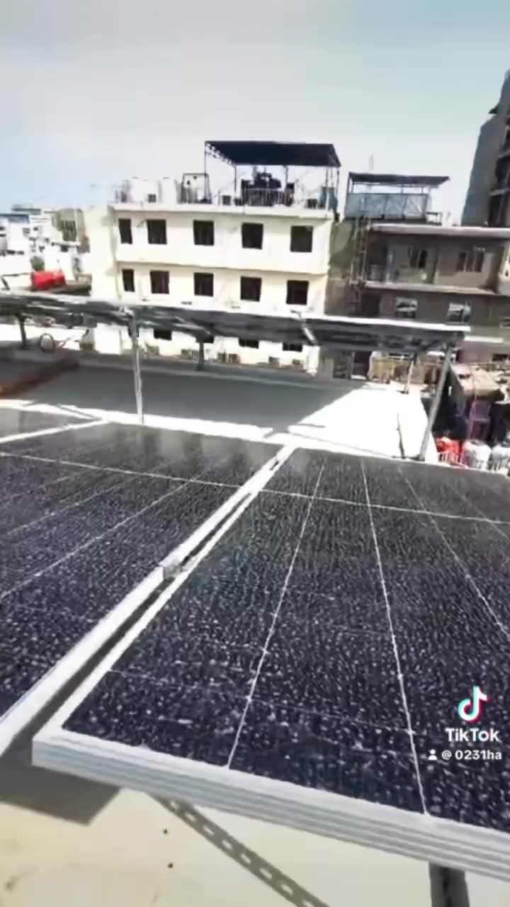 ☀️ الحمد لله تم إنجاز وتركيب منظومة طاقة شمسية جديدة بنجاح 🔋⚡

تم تركيب:
🔹 منظومة 80 أمبير نهاري
🔹 منظومة 60 أمبير ليلي

شغل مرتب، وفحص كامل للمنظومة حتى تشتغل بأفضل كفاءة وتوفر كهرباء مستقرة وتقلل من مصاريفك.

إذا تريد تركب منظومة طاقة شمسية لبيتك أو مشروعك، إحنا نوفرلك أفضل الحلول حسب احتياجك وبأسعار منافسة، مع كفالة ودعم فني.

✅ تركيب احترافي
✅ مواد أصلية
✅ كفالة على العمل
✅ خدمة ما بعد البيع

📞 للاستفسار والحجز:
***********

راي سولار ☀️
طاقة شمسية تثق بيها… وتوفير يدوم.
