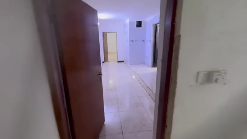 السلام عليكم شقه لايجار حي الزهور
صاله وغرفه ومطبخ ومنور لاستفسار ***********

