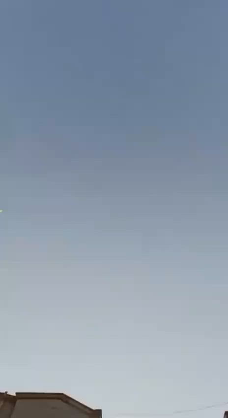 دار للبيع. 

المساحه الكليه 270م
الوجه 13.50 والنزال 20 م
بناء جديد 2019
نوع البناء حجر
طابقين يتكون من :
طابو صرف 
السعر ٢١٠مليون 
غرف نوم عدد 4
استقبال ، هول ، صاله ، مطبخ ، بلكونة وحمامات داخل وخارج وحديقه صغيره وكراج شارع 10م تبليط + ارصفة +مجاري

الموقع : الرمادي التأميم 30 تموز 
 قرب جامع معاذ بن جبل

للمزيد من التفاصيل يمكنكم زيارة مكتبناا مكتب العين العقار ع شارع 40 مدخل الصوفيه الثانية 
او الاتصال على الارقام 

***********
***********
***********
