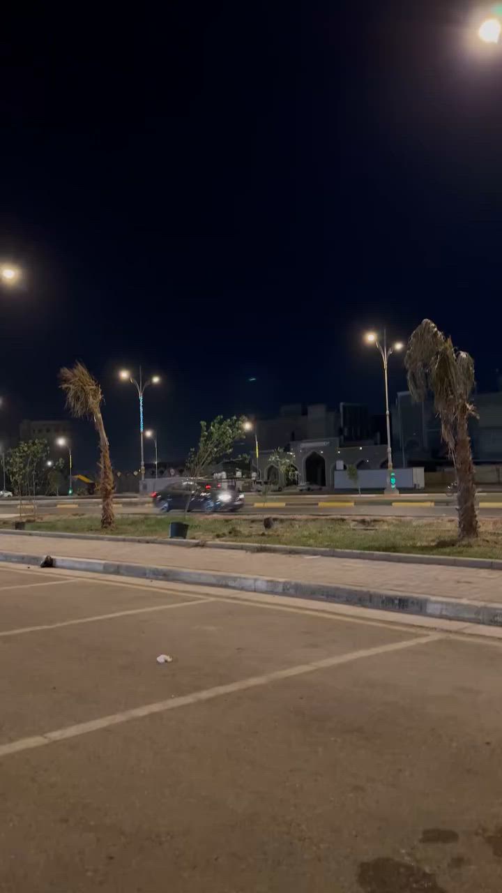 بوليس كابريته البيع كامله من كلشي اي نقص مابيهه صالهه شهرين من طالعه حاويه كهربائيات كامله وشلعه ومعدل110 سرعته الاسود تجاري شاده جماليه والسمائي البلادي بيع مستعجل سعر مليون بي مجال الشراي 
مكان كربلاء فريحه 
رقم ***********
