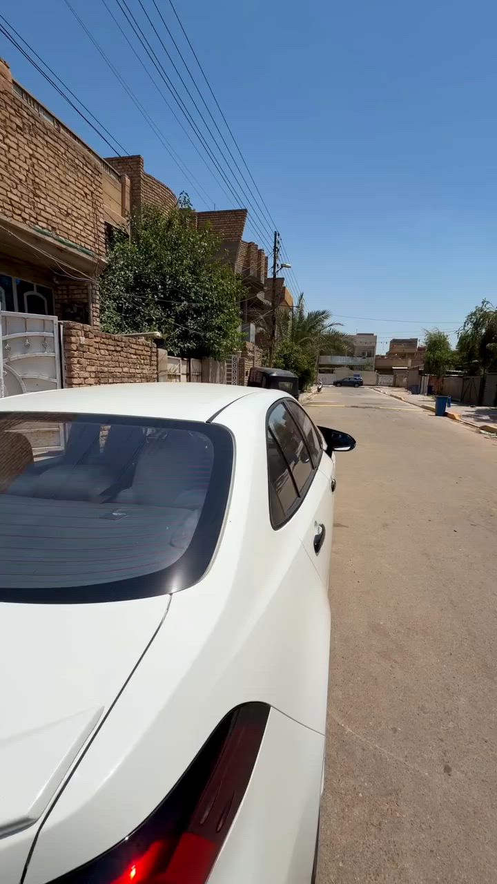 السلام عليكم للبيع
تويوتا كورلا هايبرد موديل 2024 شكل الخليجي فول مواصفات

بيها ملاحظات بسيطه كلش بالدعاميات يحتاجلها تكحيل فقط 
و الد الامامي يحتاج تبديل

ماشيه 48 الف كيلو

السيارة مكفولة من صبغ وتبديل وبارد

محرك 1800 هايبرد

مقاعد جلد بلادية

كرسي كهرباء

جام اوتوو

بجم لكزز ابو اللد 

تشغيل بصمة + دخول ذكي تحكم كامل ستيرن

دشبول ديجيتال

تبريد قطعتين (أمامي وخلفي)

كاميرا خلفية

منافذ USB أمامي وخلفي

ويل كاب قياس 16 إنش

لايت أمامي زينون + كشافات أمامية

فتحة سقف (سلايد روف)

رادار أمامي + تحديد مسار

مثبت سرعة + 3 أنظمة قيادة هاند بريك بصمة + نظام EVE Mode

‏Apple CarPlay شاشة آندرويد تدعم

إشارات على المرايا الجانبية 

السعر 148 ورقه وبيها مجال بسيط

مكاني بغداد 

للاستفسار ***********

للبيع فقط
