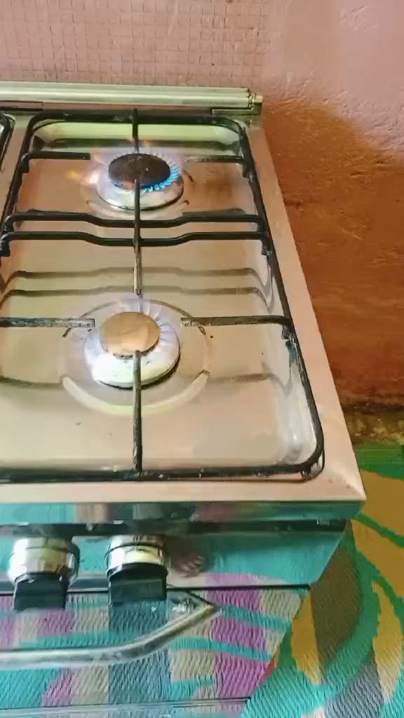 طباخات مصري وايطالي شغالات وشرط الفحص مكان محاويل سعر الواحد ب170  توصيل متوفر


**إذا كنت صاحب هذا الإعلان وتريد حذفه لأي سبب، رجاءا أرسل رسالة إلى الدعم الفني**
