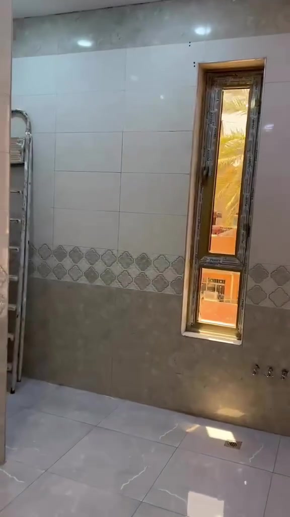 شقة للايجار طابق اول زيرو مع الاثاث
العنوان حي القاهرة صناعة📍
تحتوي ع صالة ومطبخ مشترك مع غرفة نوم خدمات
للاستفسار : ***********☎️
