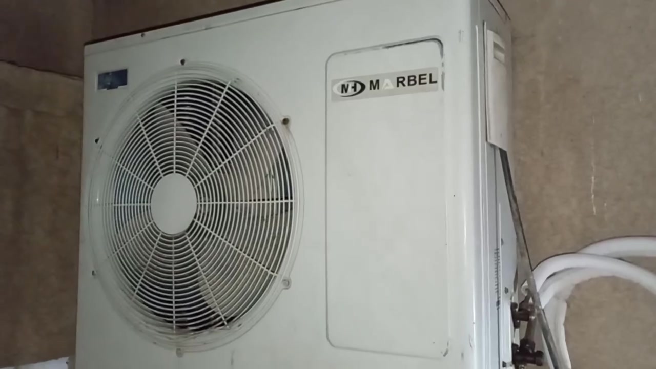 سبلت طن ونص شرط الشغل والتبريد
السعر 250 العنوان شارع ميثم التمار
***********
