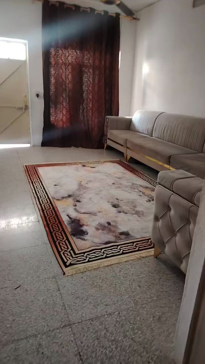 ديوان للبيع ١١ مقعد ٢٢٥وبي مجال للاستفسار الاتصال على الرقم *********** المكان الحبيبية
