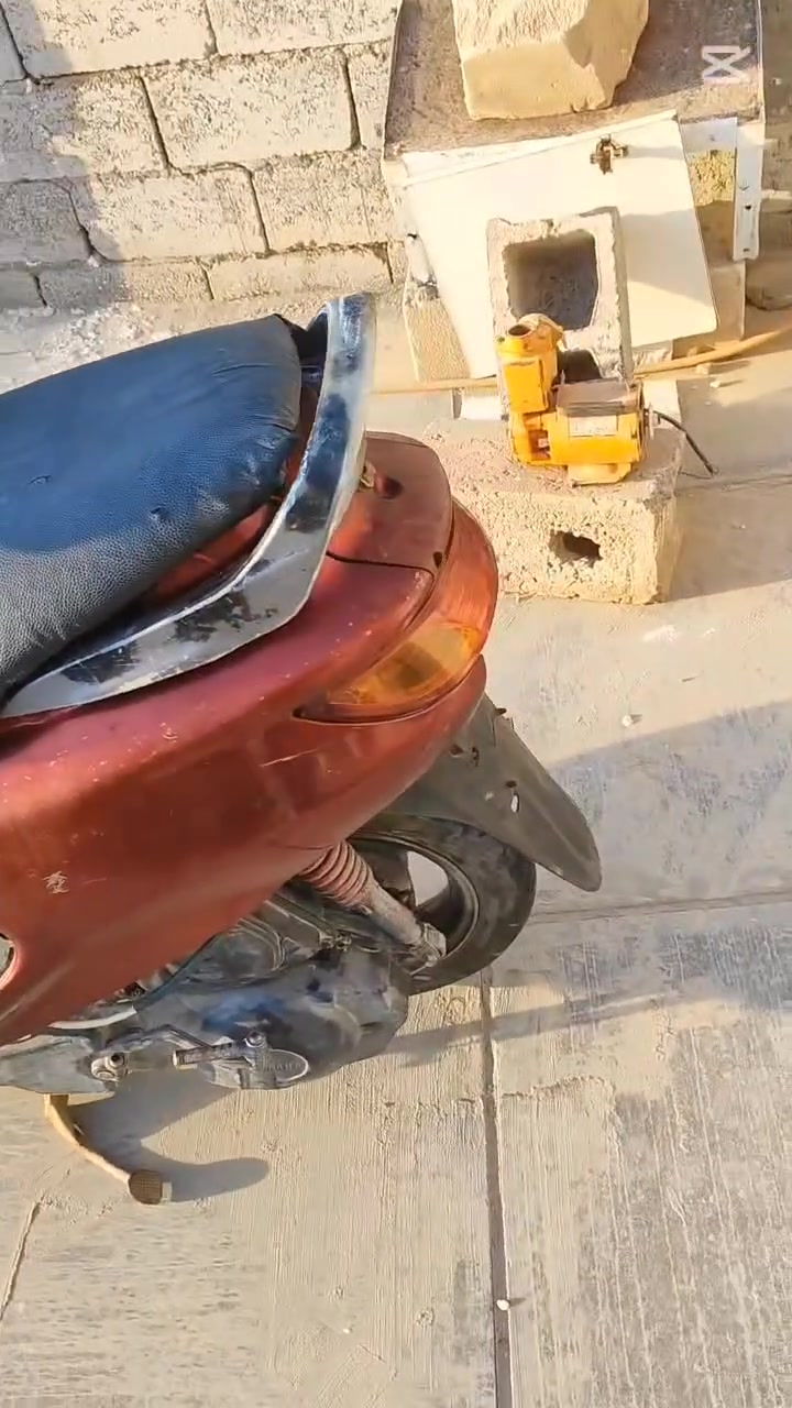 دراجه للبيع تشتغل سلف وهندر كهربائيات كلها شغاله
سعر خاص او رقم *********** بي واتساب
