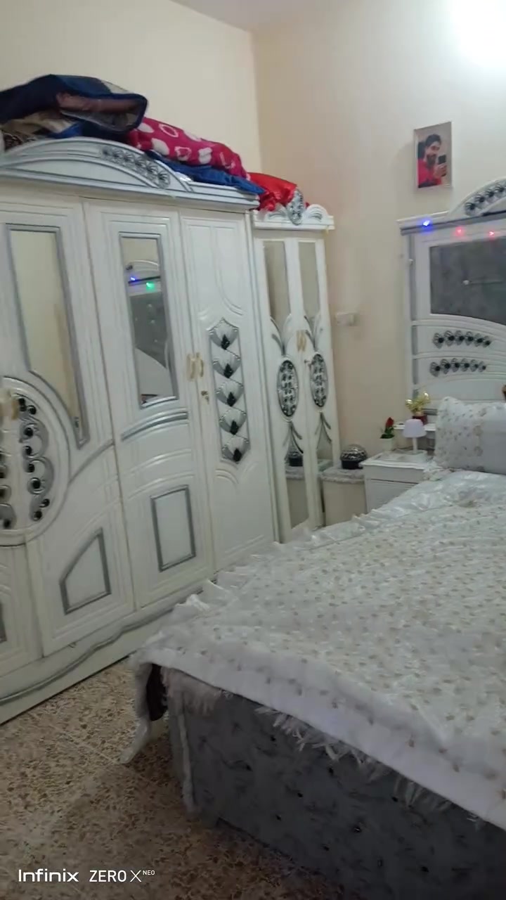 سلام عليكم غرفه نوم خشاب عراقي مستعمله بس جديده سعر 900 مكاني فلوجه و هاذ رقمي ‏‪***********‬‏ بي واتساب
