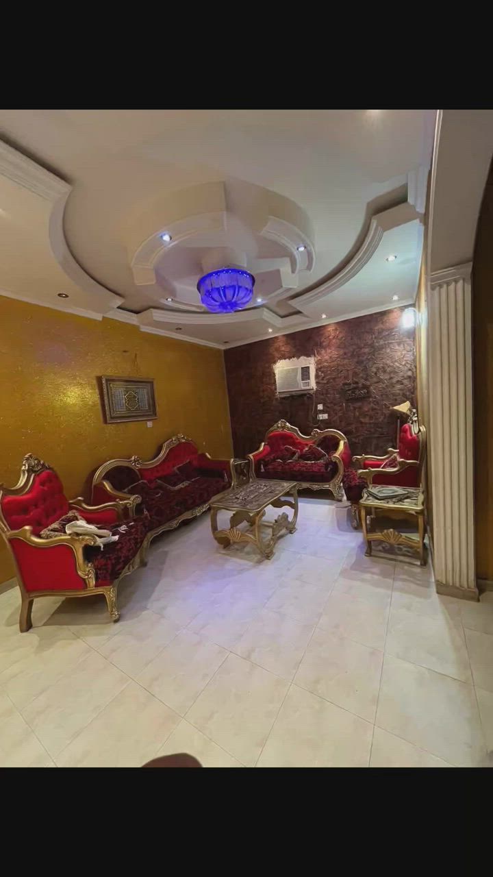 شقه تشطيب ديلوكس
غرفه وصالتين وحمامين 
الموقع استوب المهداوي 
طابق اول 
0113606946


**إذا كنت صاحب هذا الإعلان وتريد حذفه لأي سبب، رجاءا أرسل رسالة إلى الدعم الفني**