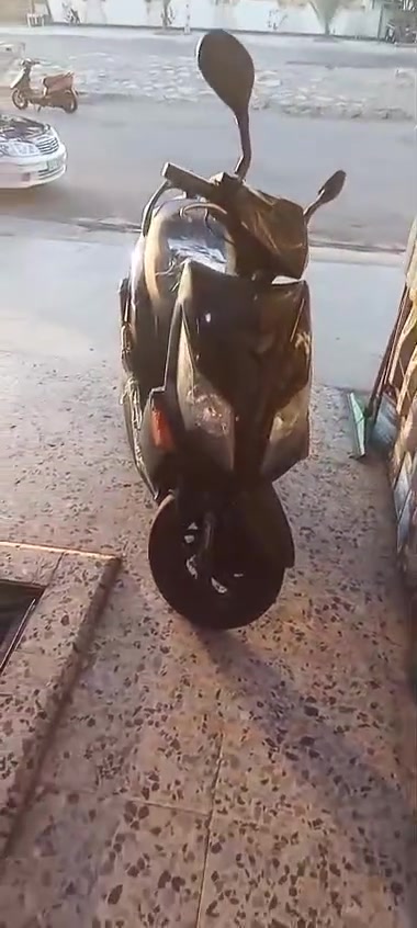 يالله شباب السلام عليكم دراجه سايم  دبلين معروض للبيع الدراجه نضيفه محرك اكسل كله نضيف تجي جيك تمام السعر 475الف وبيه مجال مكان الرمادي شارع 60 الموشراي ليدخل الاستفسار علئ هاذ الرقم ***********بي واتساب كل الهلا
