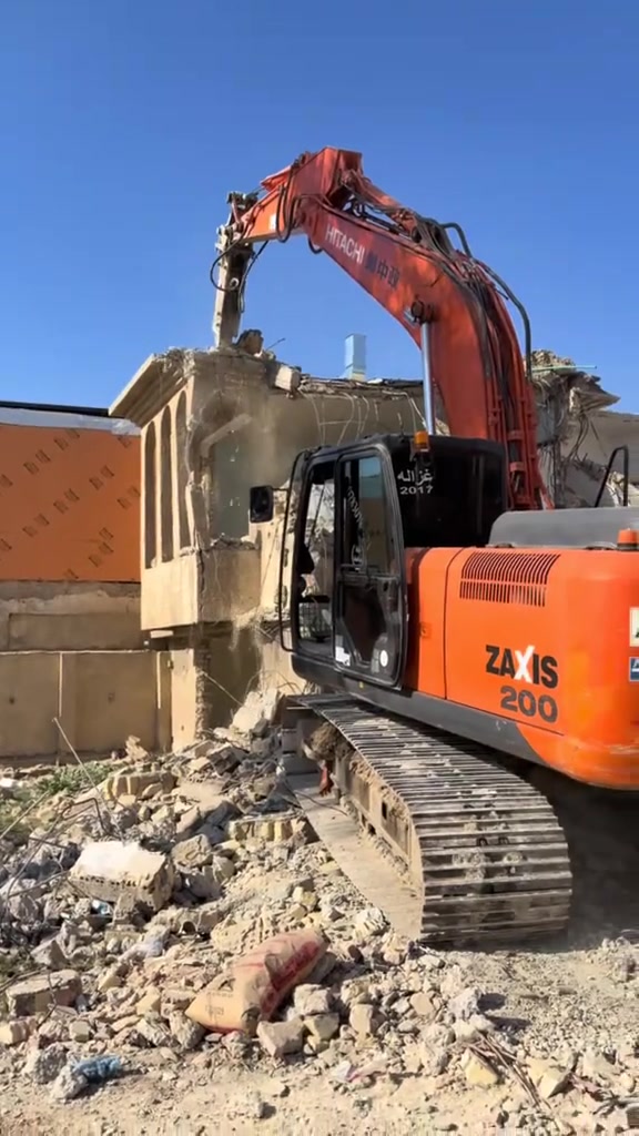 تفليش البيوت ورفع الأنقاض وتعديل الأرضية اسويلهيا كاع  بمواد البيت  بسعر مناسب في جميع مناطق ديالى للاتصال على الرقم ***********
