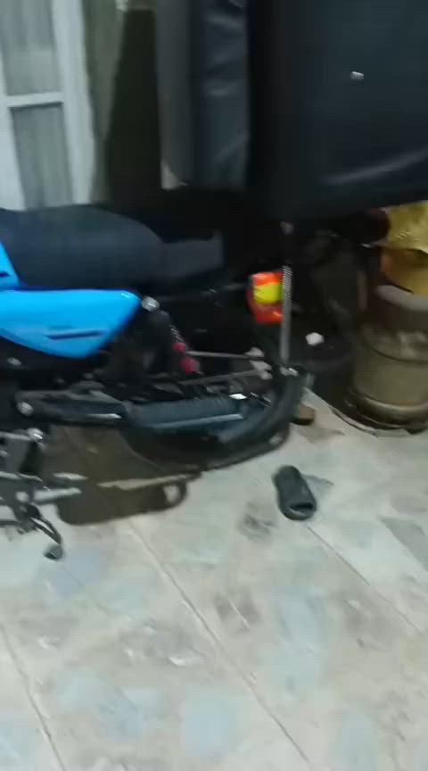 سلام عليكم دراجه ار كي مديل 25 رقم و سنويه اربيل 2200 وبيه مجال***********
