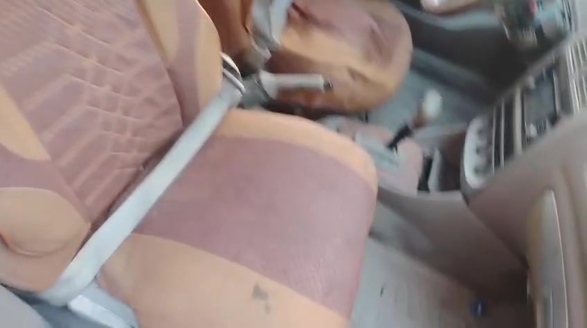 السلام عليكم 
شيري كوين موديل 2010 محور مكينه وكير يارس خير من الله رقم بابل انكليزي مشروع وطني باي مكان تحول  كهربائياتها كلها شغاله نقصها بس تبريد مصفره هيئه وعليها غرامه 400 سنويتها لغايه 2028 السعر 18 وبيها مجال مكاني بغدادالبياع 
للاستفسار ***********
