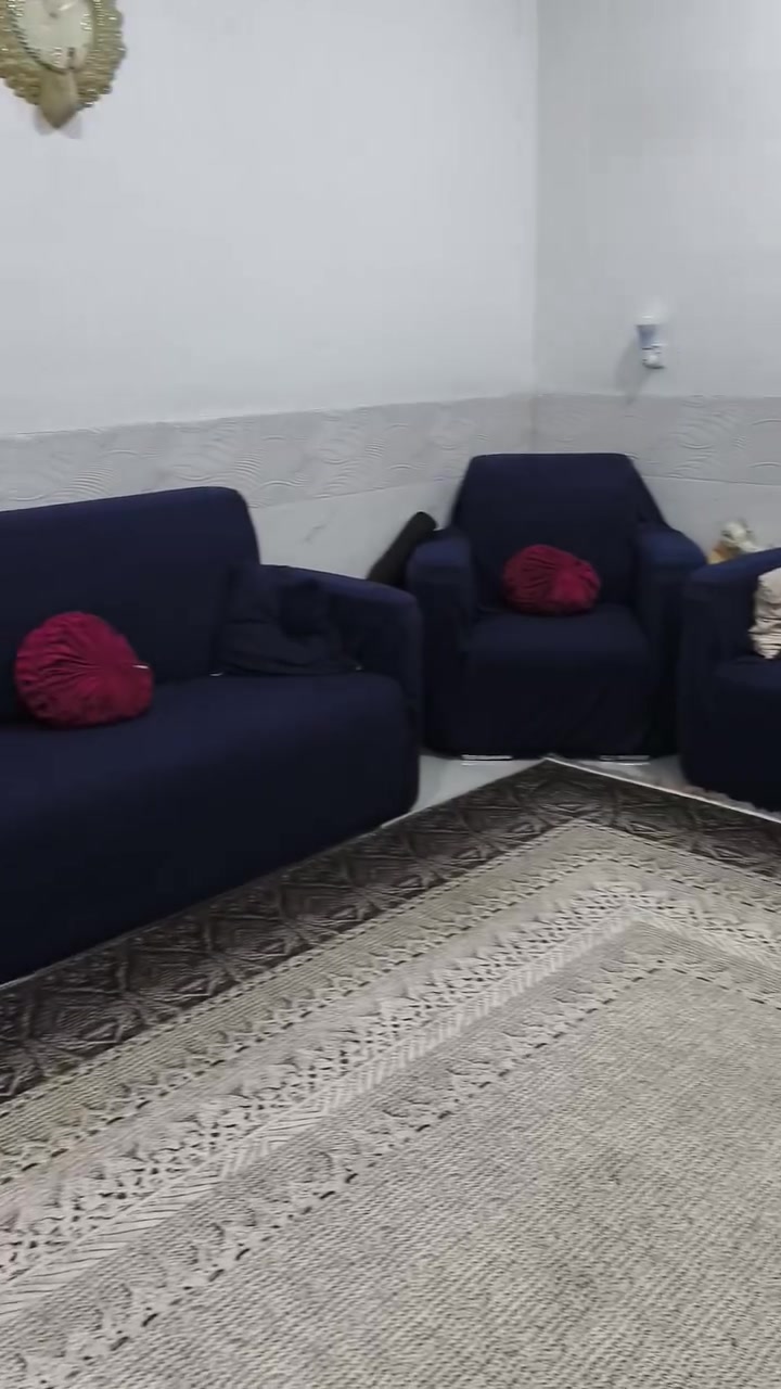 تخم للبيع
مكاني ابو خستاوي شارع سيد علي
***********
