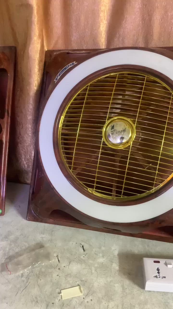 سلام عليكم عندي بنكات سقوف ثانويه 2 للبيع /زائد برده /مكاني بغداد مدينه الصدر /بعدهن جدد الله شاهد ***********

