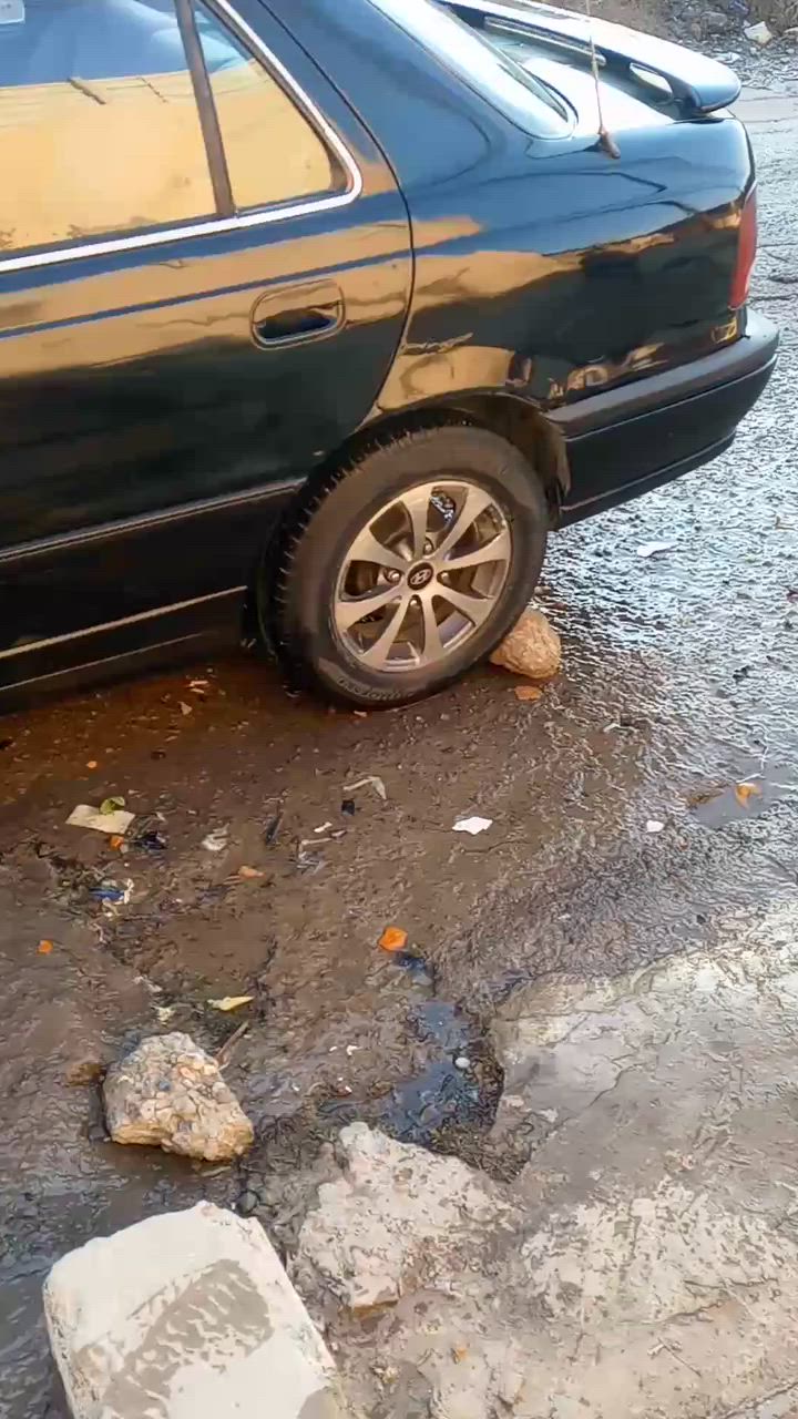 هونداي النترا للبيع موديل 94 ثانويه الى 2030 هزه جديده تدفئه وتبريد ثلج الوايرمانيه كلها شغاله مكان موصل لايمن العريبي الثوره 32 وبيها مجال قليل الشراي يخابر***********----***********
