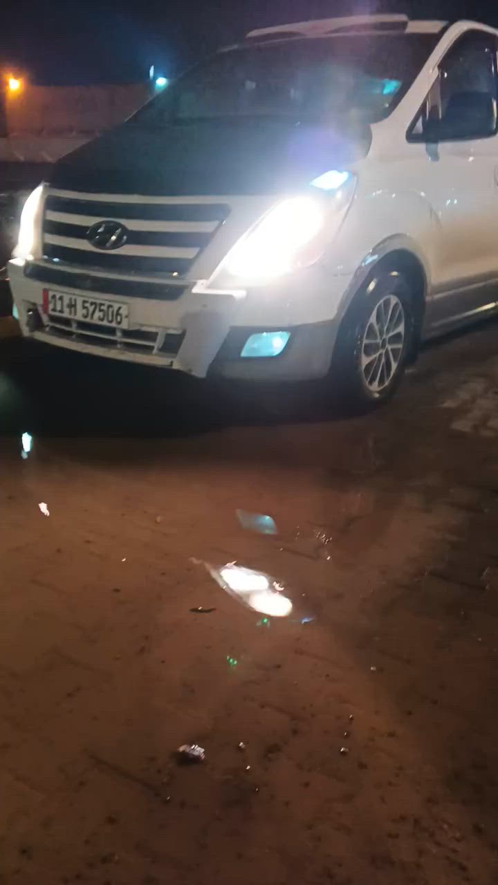 17 مفتوح. محور. مسكر ١٢ كير  اوتو  مكفوله ماعده. بارد. قليل. بالباب  مكينه كير تبريد. كلهن. جدد. دوشمه السياره. جاهزه  رقم. بغداد وباسمي   رايده. ٢٢٠. مكاني. ديوانيه 
***********. بيع. فقط
