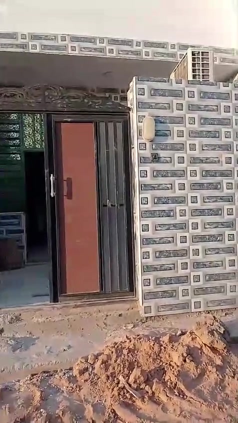 للبيع 100 م سعر 72 ضباط ثانيه زراعي بلديات بظهر معسكر البلديات شارع 15 منطقه ابو شهد استفسار ***********
