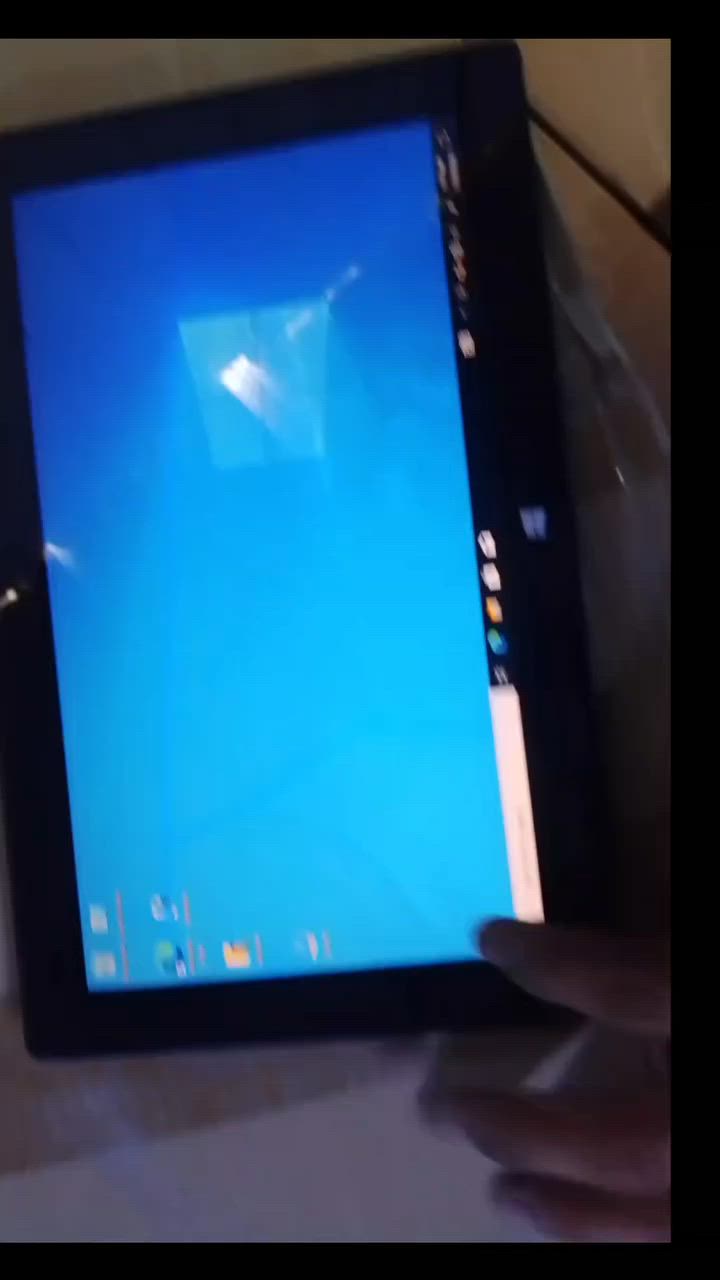 سلام عليكم طلعتلي هاي القطعه اسمها سيرفس نضام ويندوز ذاكره ١٢٨


**إذا كنت صاحب هذا الإعلان وتريد حذفه لأي سبب، رجاءا أرسل رسالة إلى الدعم الفني**