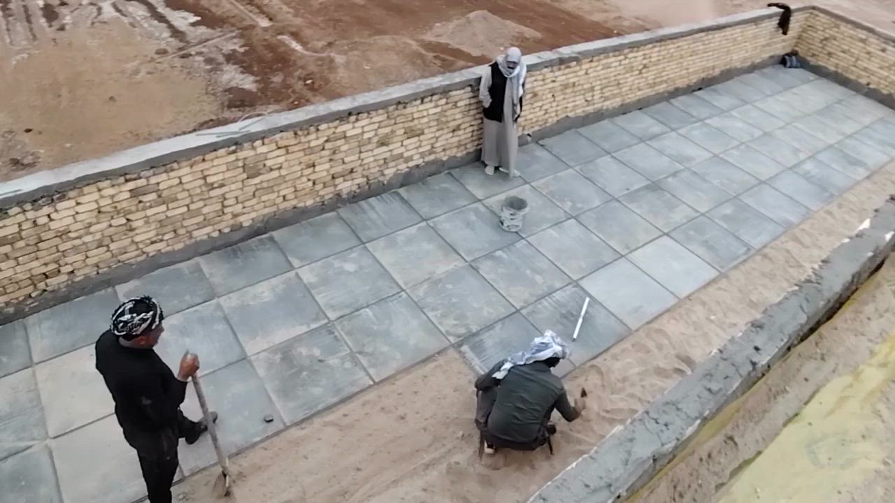 #فلوسك_عندك_لمن_يكمل_سطحك 💸
***********
تم إنجاز السطح حسب المواد المطلوبة:
🛠 زفت + فلانكوت + نايلون + اشتايكر السماوة
✂ كص كوسره
✅ شرط الفحص بالماء + استلام من قبل #مهندس_كرسته
🔧 صيانة الماستك والأسطح القديمة متوفرة

📍 متواجدين: الناصرية – أقضية ونواحي
***********
