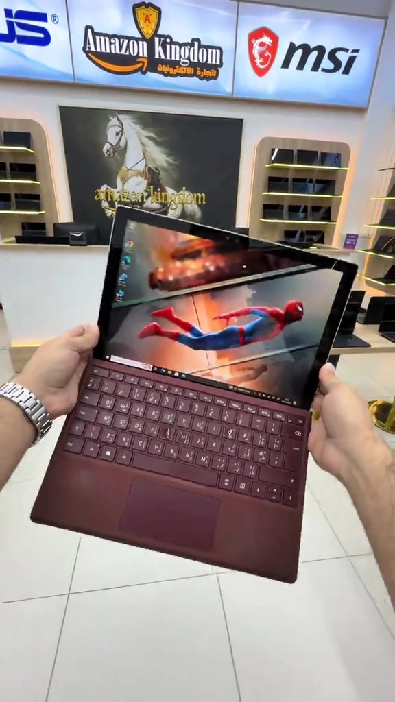 لابتوب من شركة #مايكروسوفت سيرفس برو4  معالج cori5th6 هارد256gb ورام 8gb  حجم شاشة 13.5 انج  بسعر 250الف والتوصيل مجاني  *********** ***********
