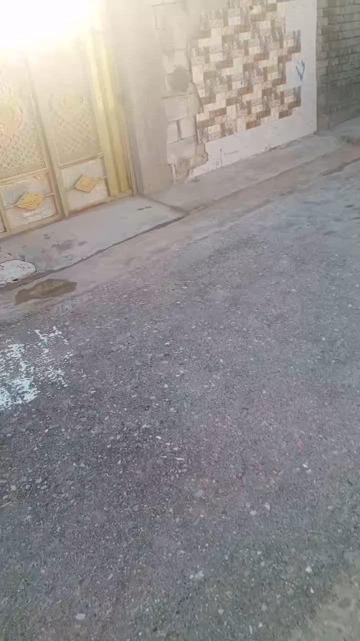 السلام عليكم بيت للبيع حي النصر حي دجله خلف المعارض متوفر جميع سندويش الخدمات 100متر
@إشارة زراعي سند 25 سعره 26 
***********
