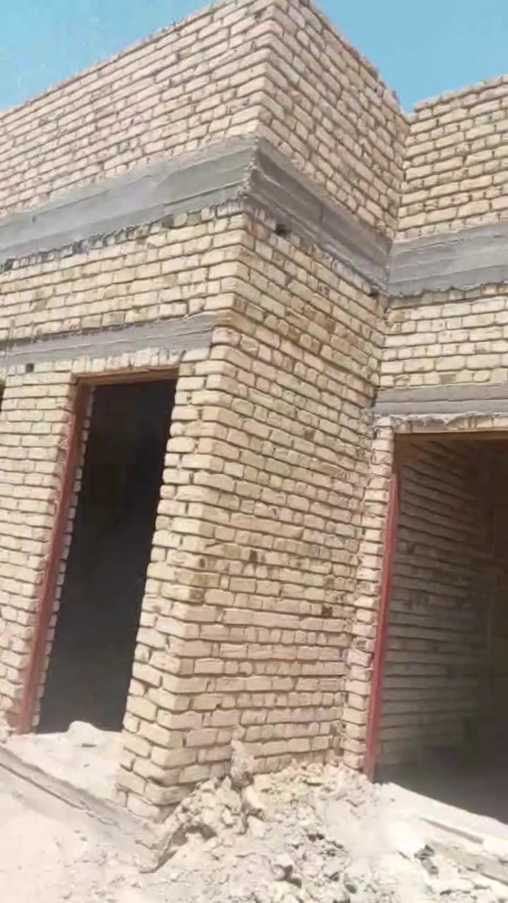 جزء من اعمالنه اليوم تنظيف بيت مستعدون الكافة الاعمال تفليش تكشير البيوت تدخيل وفرش سبيس وحدل وقلع ارضيات من الكاشي تزفيت الارباطات صب باتلو لنتن الاتصال على الرقم ***********

