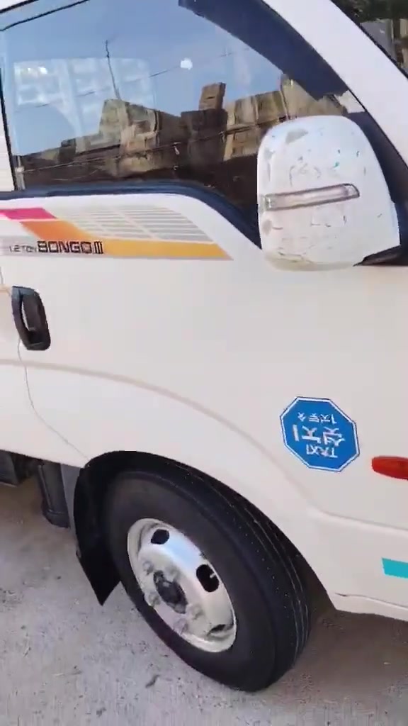 يالله السلام عليكم كيه فحل مسكر للبيع ٢٠١٧ رقم بغداد مكفول كفاله عامه مكينه كير اكسل شاصي السياره استخدام شخصي مكفوله من الزلغ السياره جاهزه من تحويره ١٤ ستد ٢٧ محجر سيبايه دعاميه اماميه خلفيه كامله على آخره حبايه الشراي يتصل ويدلل ***********
